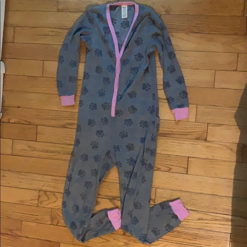 Onesie cat PJ’s